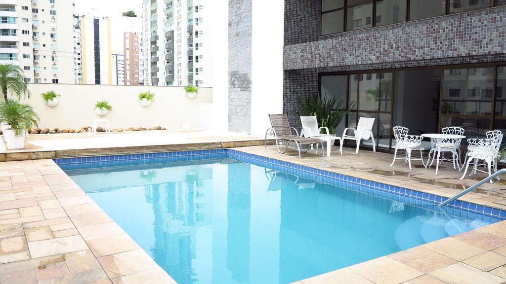 Costa Sul Stay - Quartos, Studios E Apartamentos Por Temporada No Centro De Bc Balneário Camboriú Exteriör bild