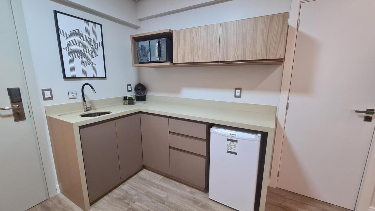 Costa Sul Stay - Quartos, Studios E Apartamentos Por Temporada No Centro De Bc Balneário Camboriú Exteriör bild