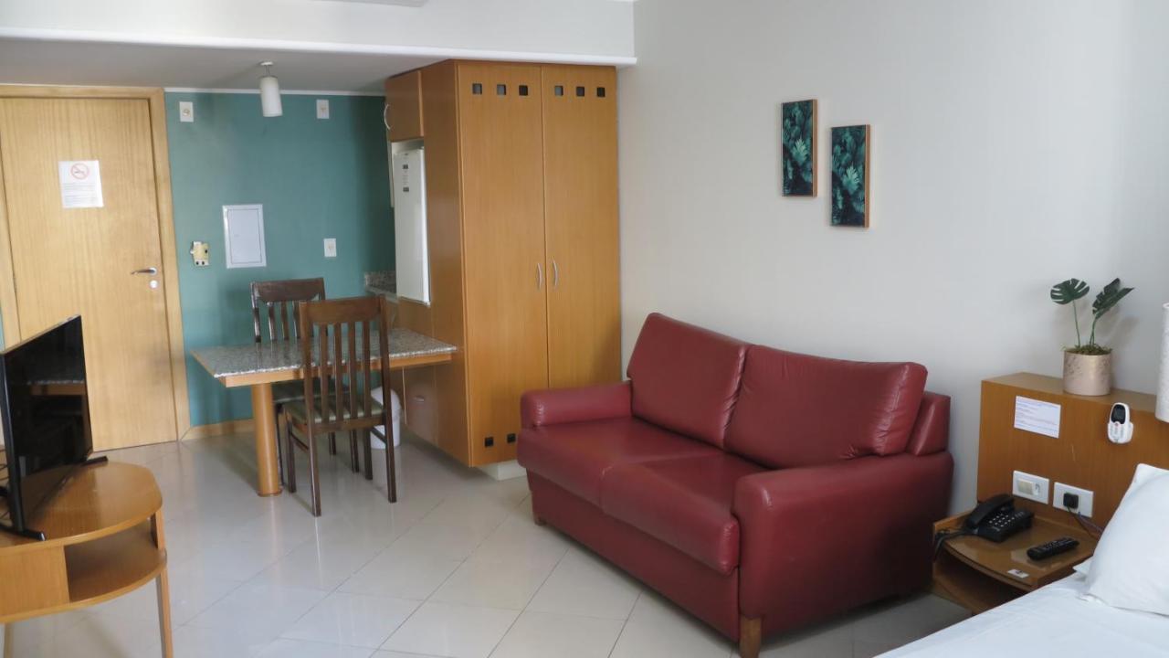 Costa Sul Stay - Quartos, Studios E Apartamentos Por Temporada No Centro De Bc Balneário Camboriú Exteriör bild